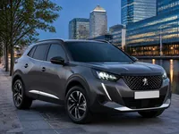 Peugeot 2008 — спереди