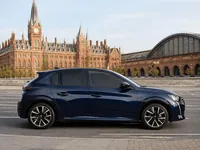 Peugeot 208 — profil
