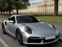 Porsche 911 Turbo S — przód