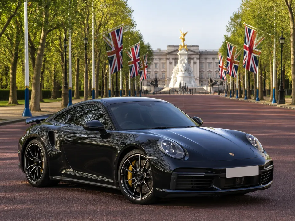 Porsche 911 Turbo — car rental in London