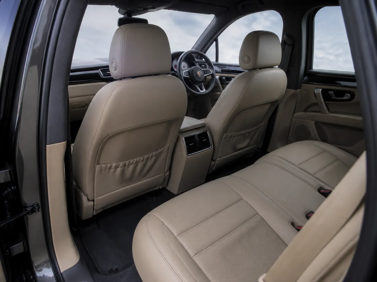 Porsche Cayenne — iç mekân