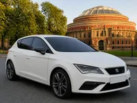 Seat Leon — 正面
