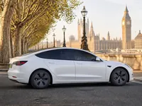 Tesla Model 3 — side