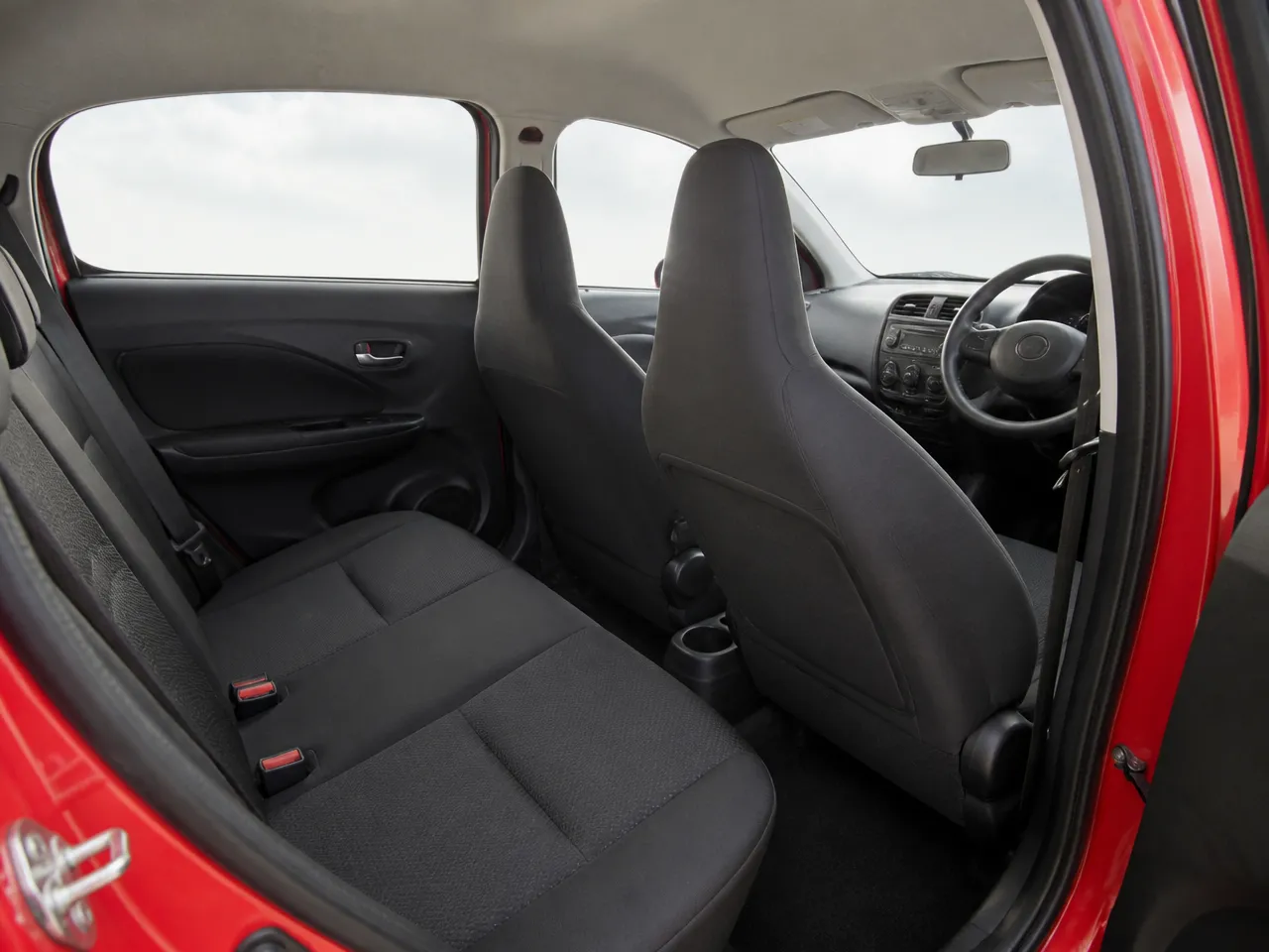 Toyota Aygo — interior