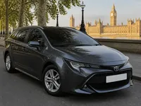 Toyota Corolla Touring Sports — anteriore