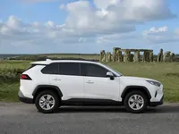 Toyota RAV4 — profil