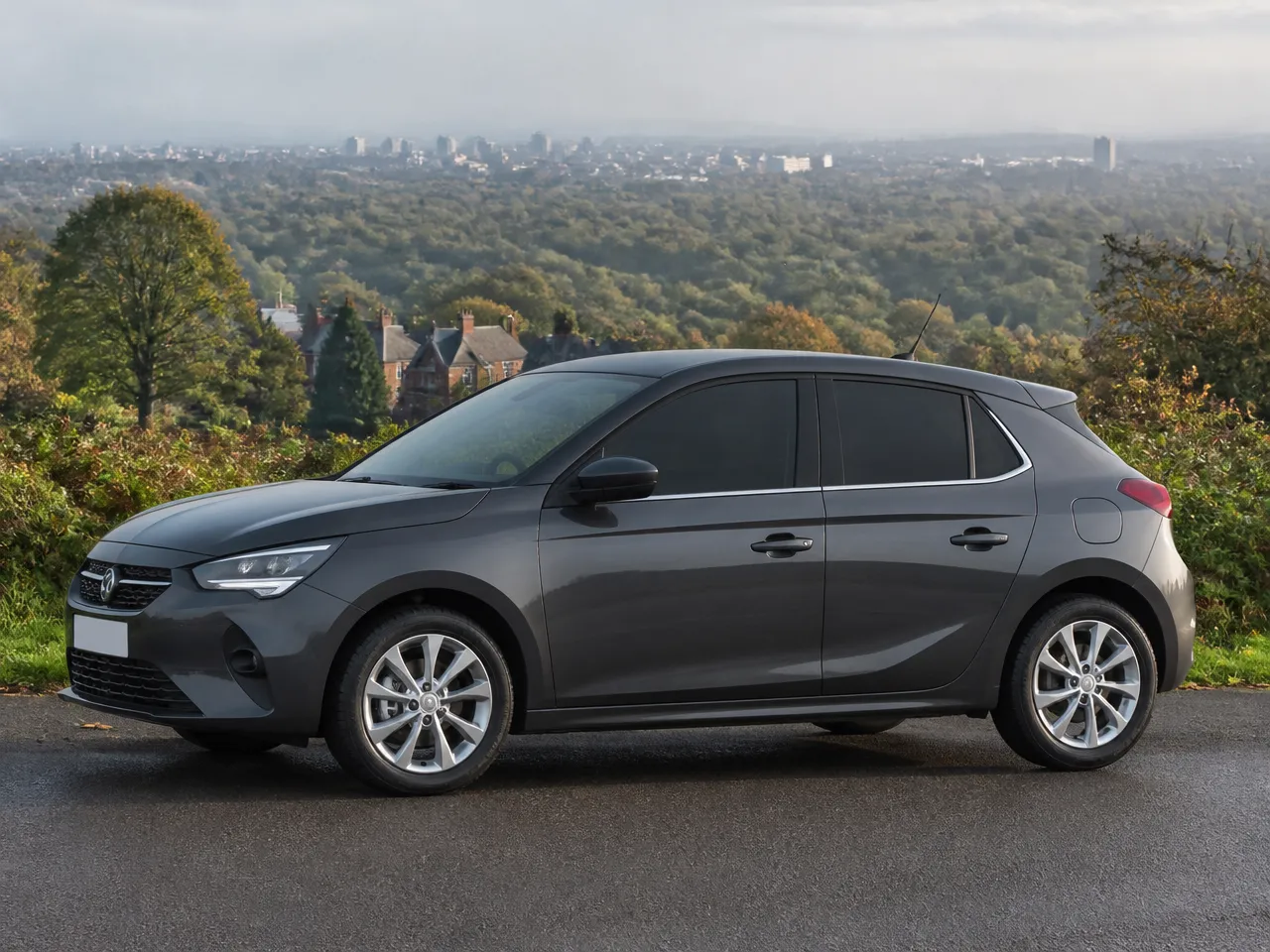 Vauxhall Corsa — side