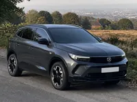 Vauxhall Grandland — anteriore
