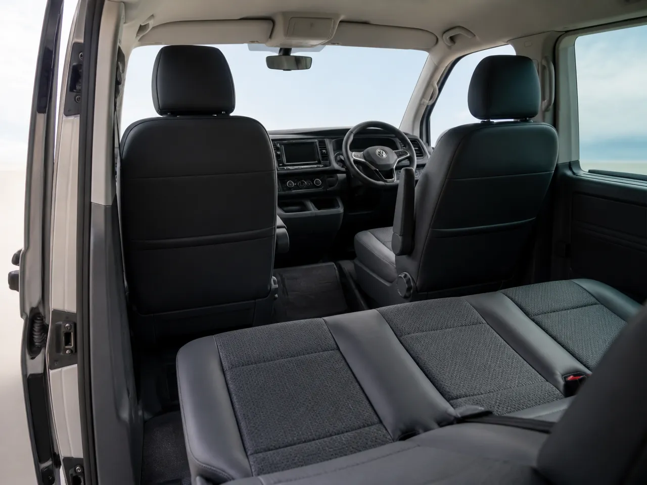 Volkswagen Multivan — 内饰