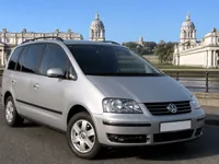 Volkswagen Sharan — vorn