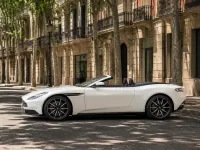 Aston Martin DB11 Volante — seitlich