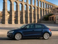 Audi A1 Sportback — side