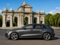Audi A3 Sportback — side