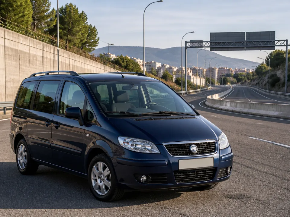 Fiat Ulysse — car rental in Madrid