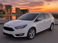 Ford Focus Estate — frente