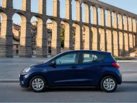 Hyundai i10 — side