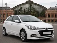Hyundai i20 — front