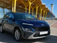 Hyundai Kona — 正面