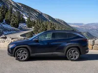 Hyundai Tucson — side