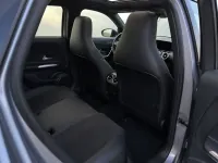 Mercedes-Benz EQA — 内饰