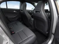 Mercedes-Benz GLA — intérieur