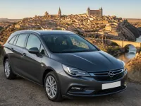 Opel Astra Sports Tourer — front