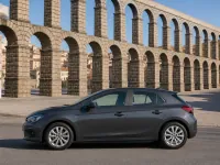 Opel Corsa — seitlich