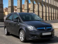 Opel Zafira — vorn