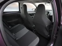 Peugeot 108 — interior
