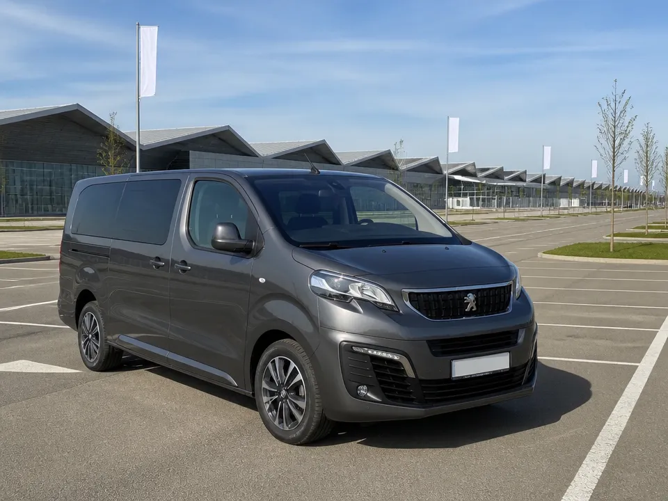 Peugeot Traveller — car rental in Madrid