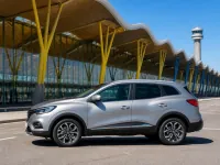 Renault Kadjar — side