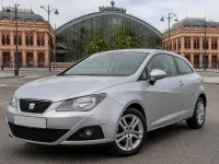 Seat Ibiza — front