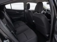Toyota C-HR — interior