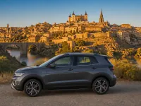 Volkswagen T-Cross — сбоку