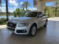 Audi Q5 — frente