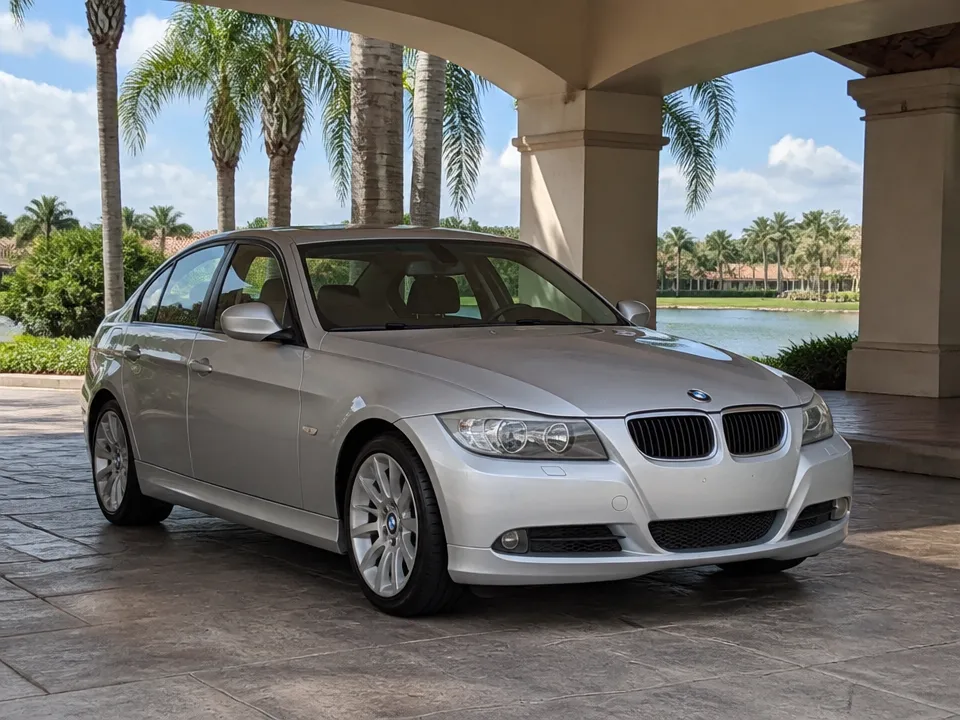 BMW 3 Series — car rental in Orlando