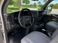 Chevrolet Express 3500 15-Passenger — interior