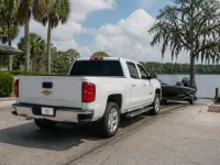 Chevrolet Silverado 1500 — side