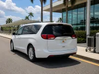 Chrysler Pacifica — lateral