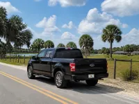 Ford F-150 — side