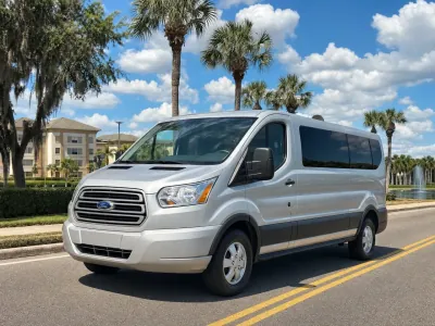 Ford Transit 350 15-Passenger
