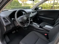 Honda HR-V — interior