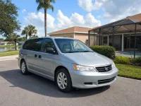 Honda Odyssey — frente