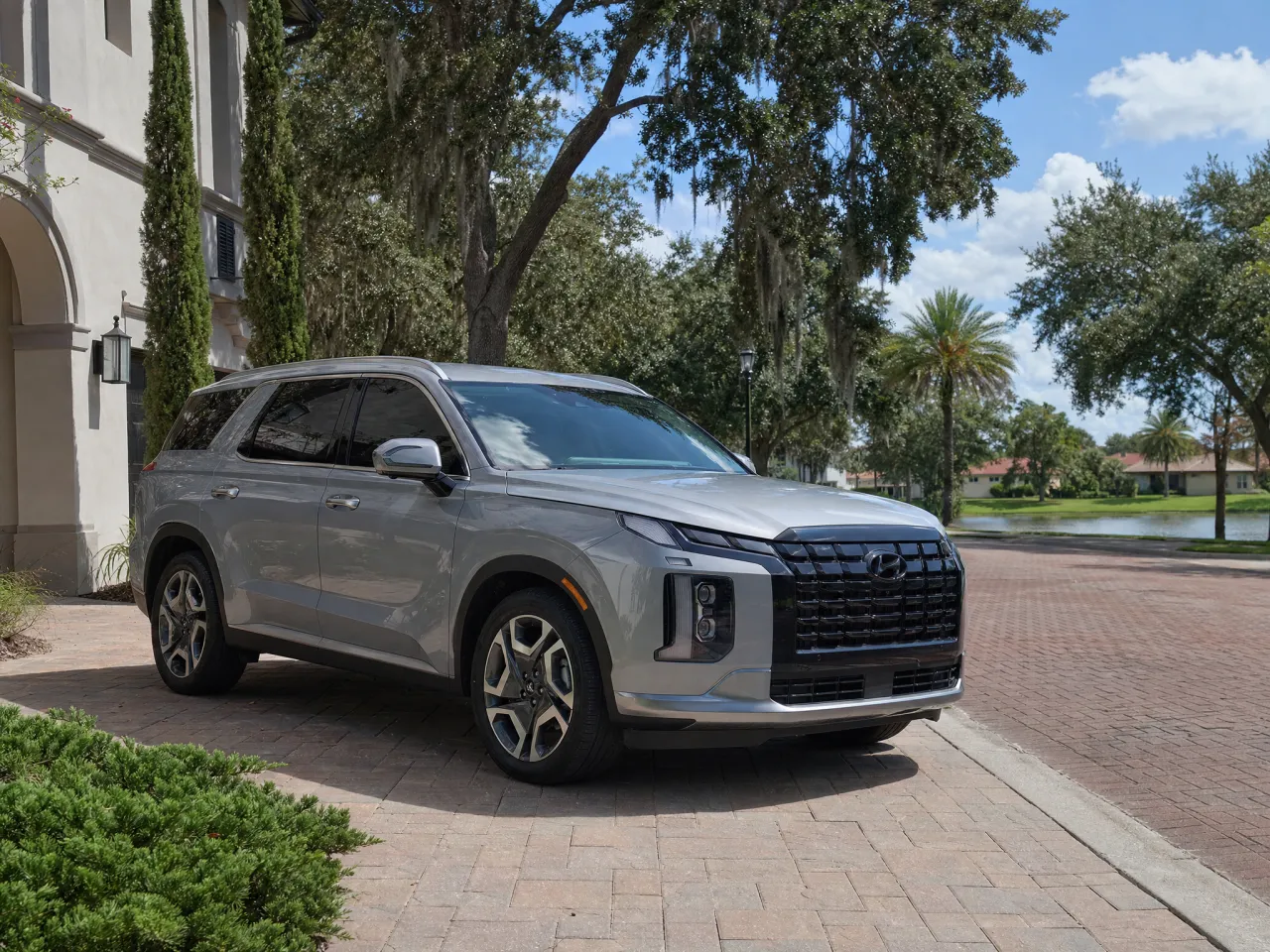 Hyundai Palisade — front