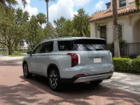 Hyundai Palisade — side