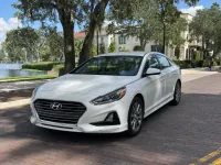 Hyundai Sonata — frente
