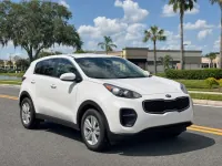 Kia Sportage — front