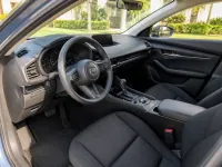 Mazda 3 — interior