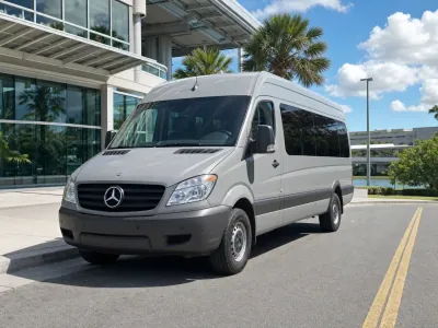 Mercedes-Benz Sprinter 2500 15-Passenger