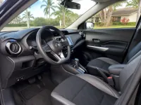 Nissan Kicks — interior